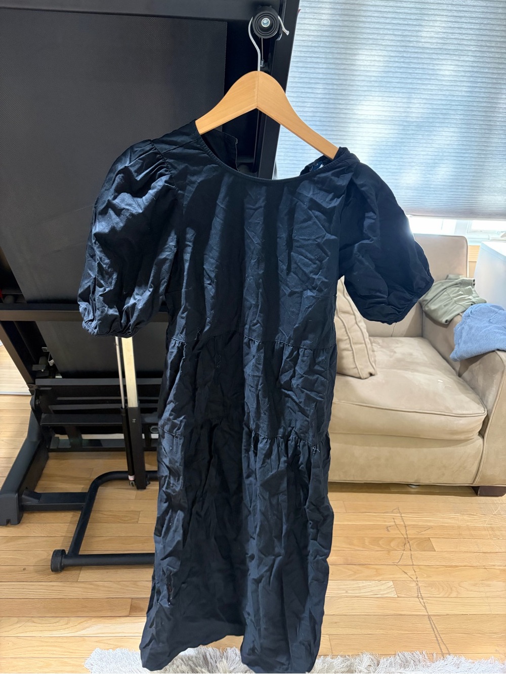 Old Navy Black Midi Puff-Sleeve Dress